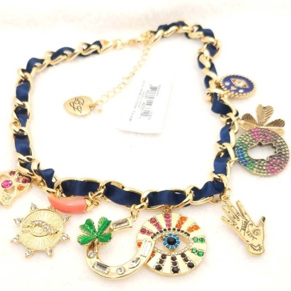 BETSEY JOHNSON PROTECT YA NECK  NECKLACE